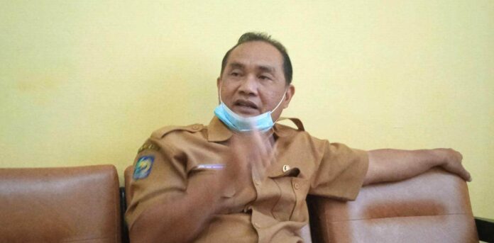 DRH. Achsan Kepala Dinas Peternakan dan Kesehatan Hewan Lombok Timur