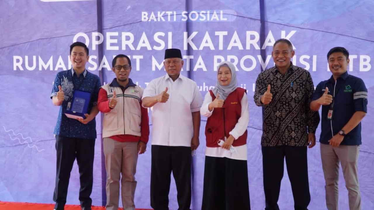 Bupati Lotim Sukiman Amzy