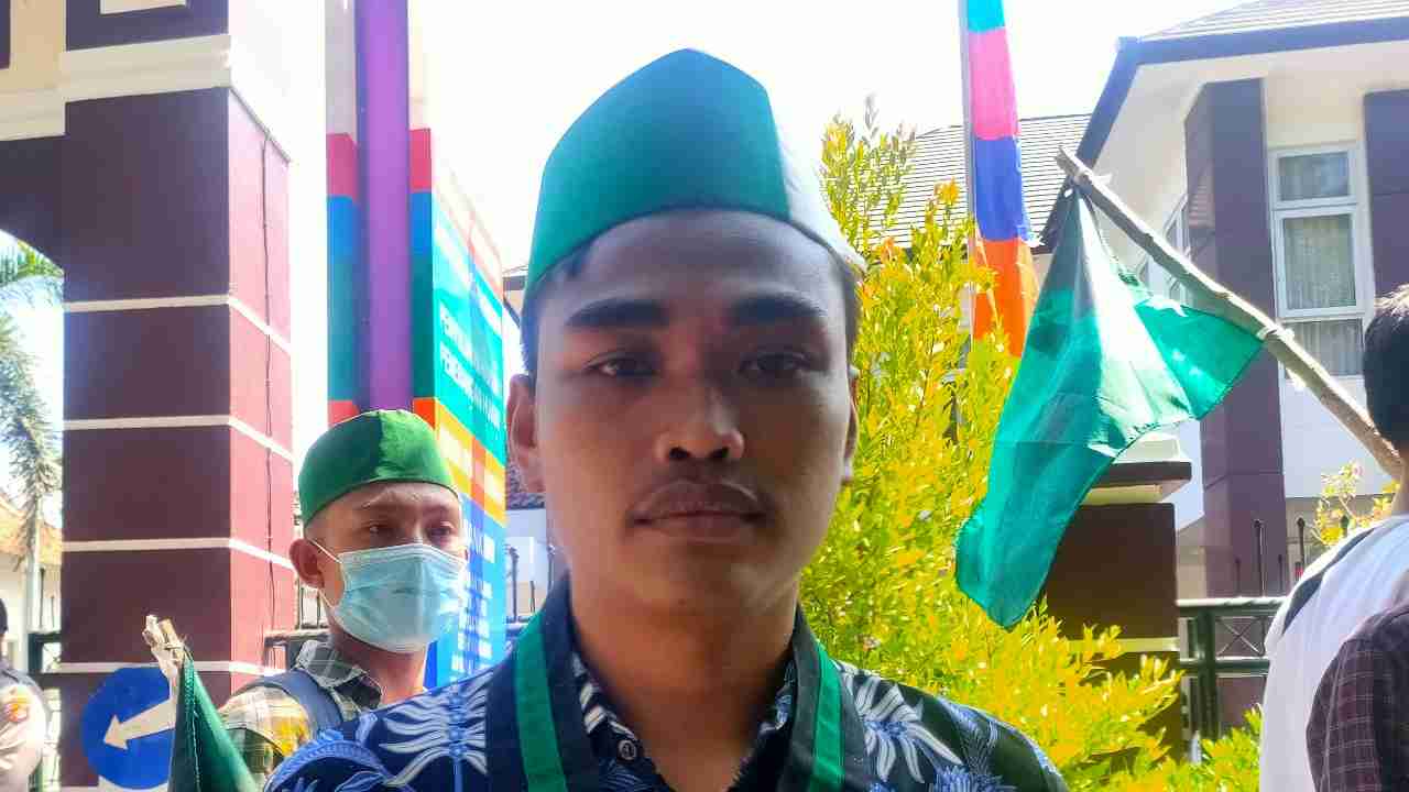 koordinator Aksi Zulhuda Apriadi koordinator Aksi Zulhuda Apriadi