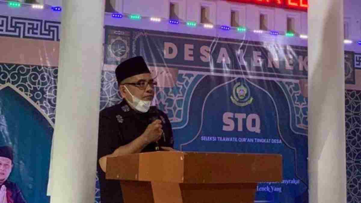 Camat Lenek Muhammad Supriadi