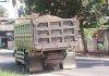Sopir Truk Pasir Tanpa Terpal Resahkan Pengguna Jalan Lombok Timur