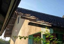 Atap SDN 1 Jerowaru Lotim Rusak Parah Keselamatan Siswa Terancam