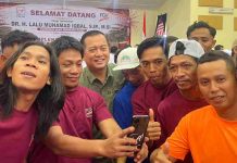 Lalu Iqbal Temui Ribuan PMI di Malaysia Perkuat Skema Pembiayaan Bebas Rentenir