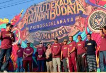 Wabup Lotim Buka Alunan Budaya Desa Pringgasela