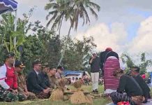 Ritual Kayu Jejeneng dan Inan Pade Buka Festival Jeruk Manis Ke 4