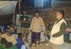 Aksi Haru Relawan BAZNAS Serahkan Logistik Gempa ke Warga Desa Riung