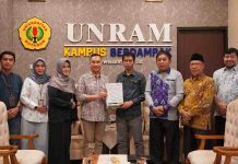 Dukung Pendidikan Mahasiswa Unram, Bank NTB Syariah Kucurkan Beasiswa Rp111,6 Juta